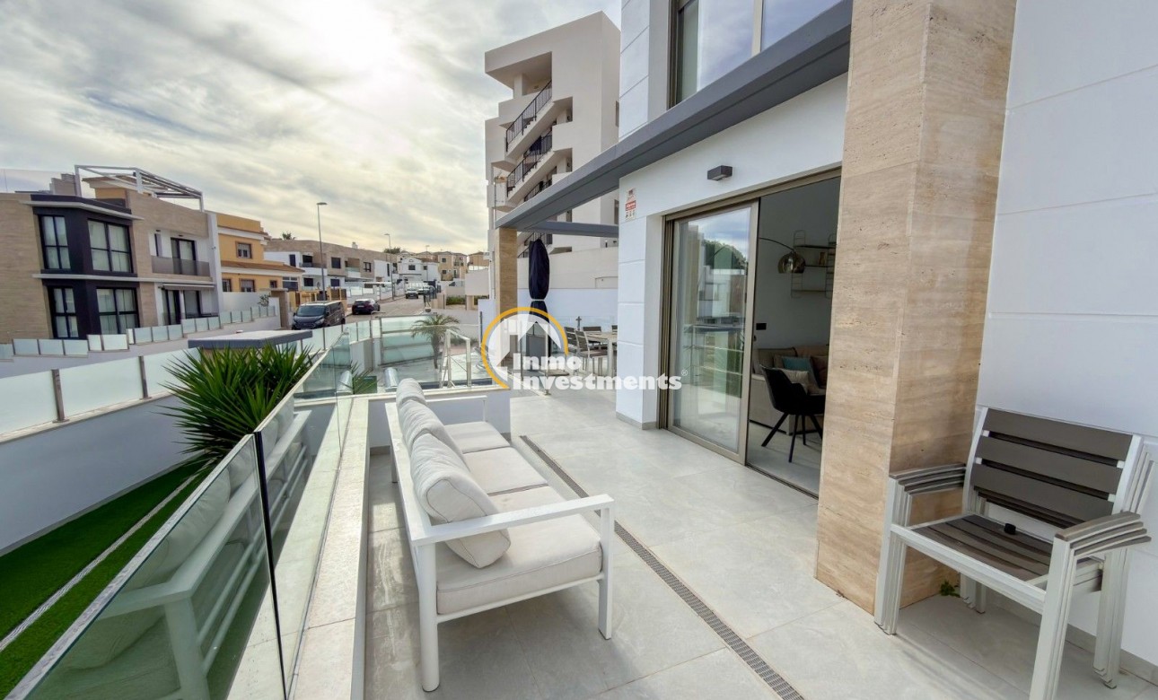 Bestaande bouw - Villa - Orihuela Costa - Lomas De Campoamor-las Ramblas