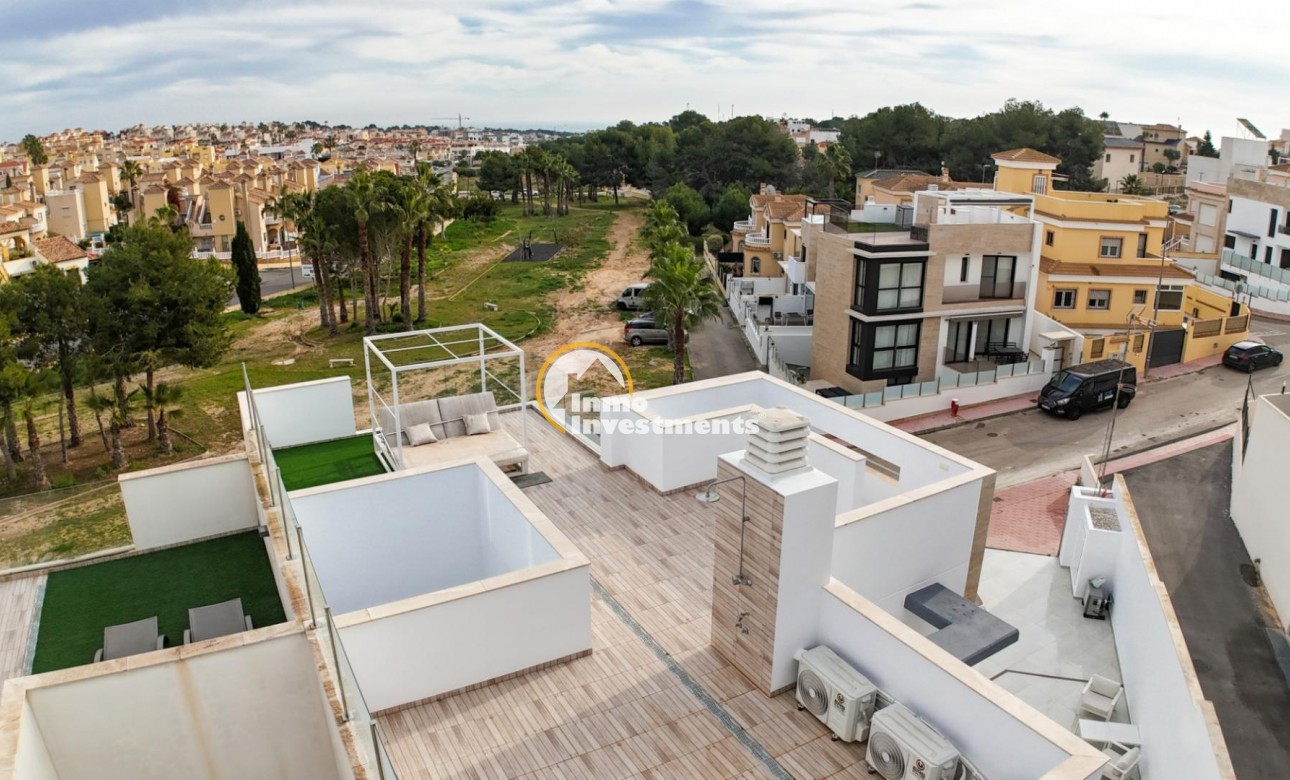 Bestaande bouw - Villa - Orihuela Costa - Lomas De Campoamor-las Ramblas