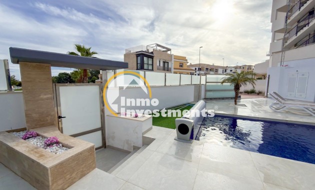 Bestaande bouw - Villa - Orihuela Costa - Lomas De Campoamor-las Ramblas
