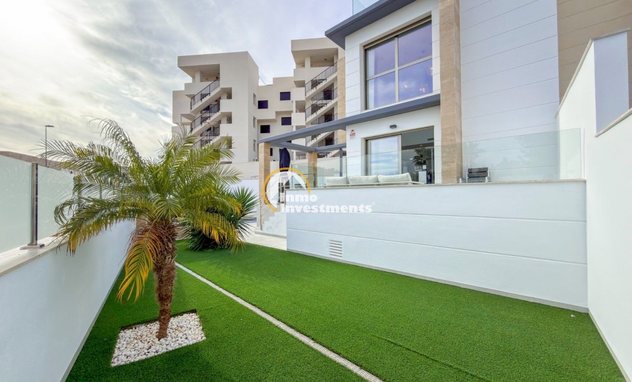 Bestaande bouw - Villa - Orihuela Costa - Lomas De Campoamor-las Ramblas