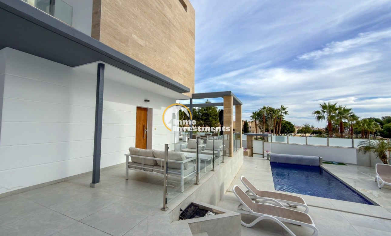 Bestaande bouw - Villa - Orihuela Costa - Lomas De Campoamor-las Ramblas
