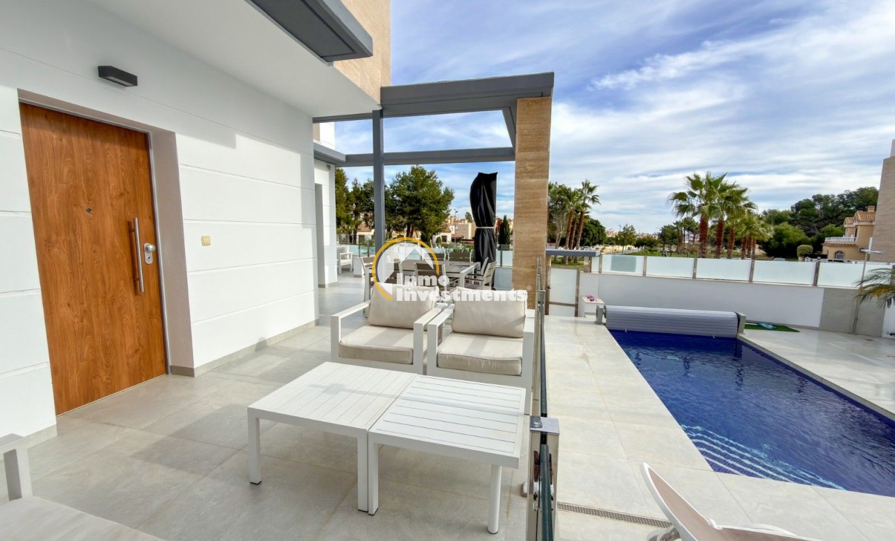 Bestaande bouw - Villa - Orihuela Costa - Lomas De Campoamor-las Ramblas