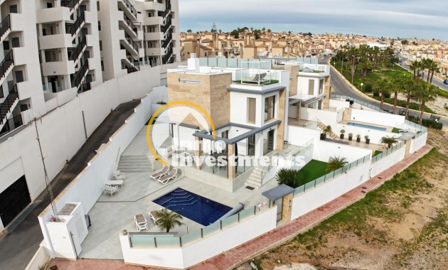 Bestaande bouw - Villa - Orihuela Costa - Lomas De Campoamor-las Ramblas