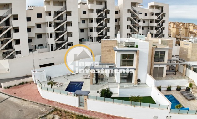 Bestaande bouw - Villa - Orihuela Costa - Lomas De Campoamor-las Ramblas