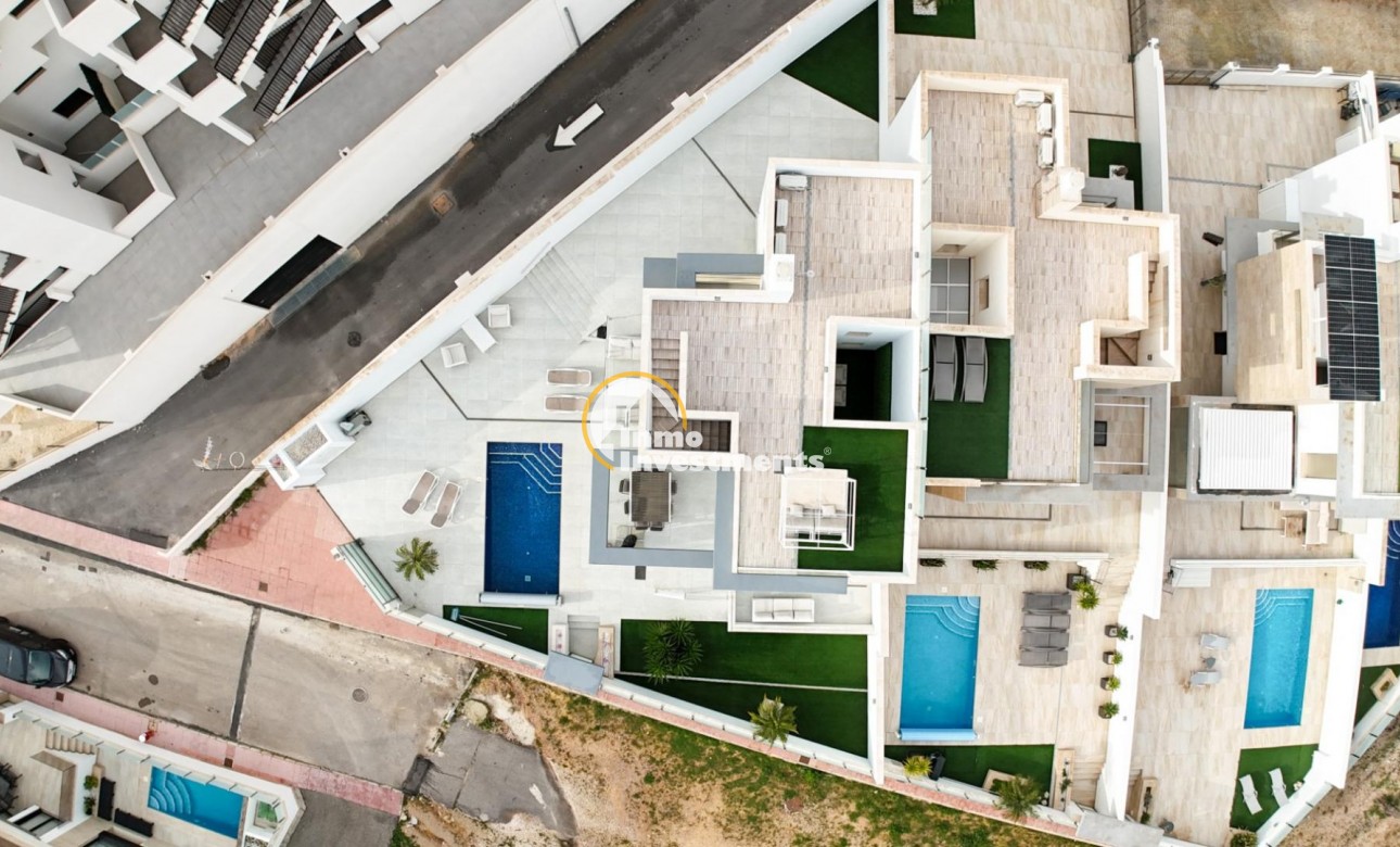 Bestaande bouw - Villa - Orihuela Costa - Lomas De Campoamor-las Ramblas