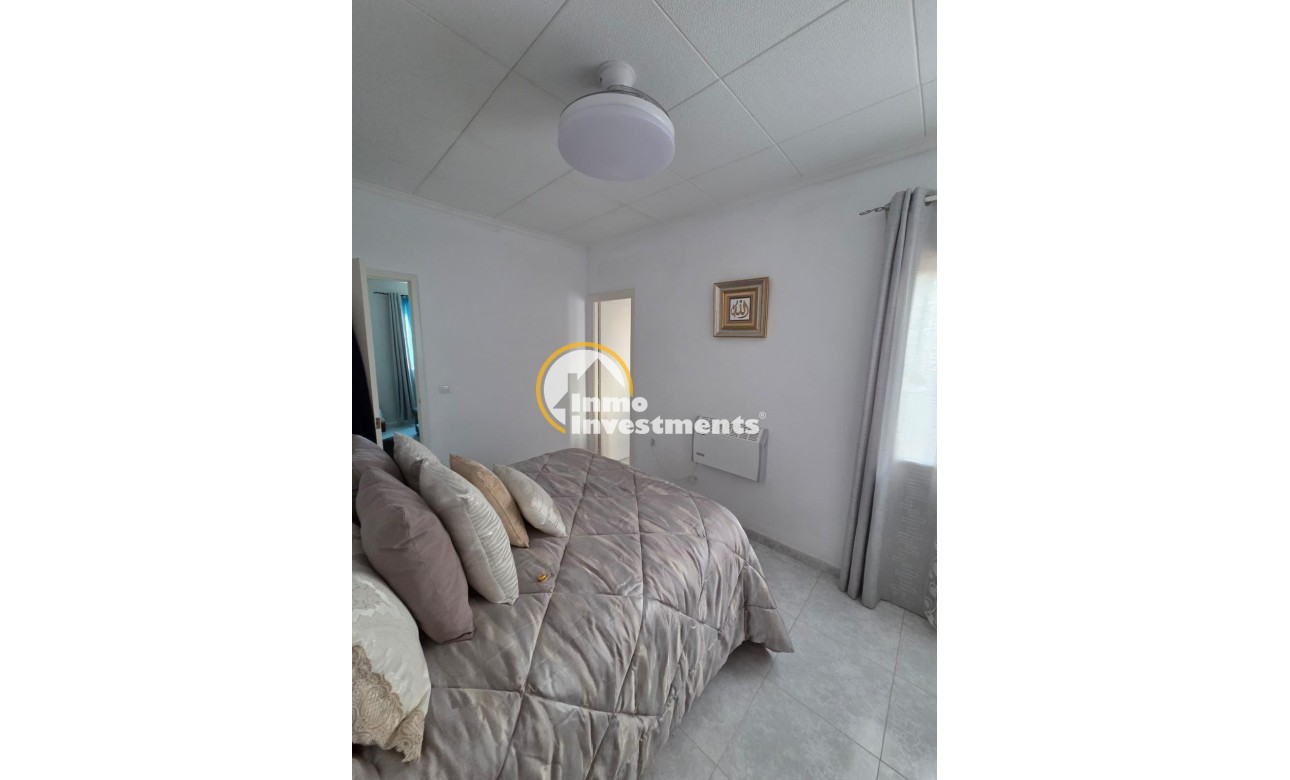 Bestaande bouw - Villa - Torrevieja - La Siesta - El Salado - Torreta