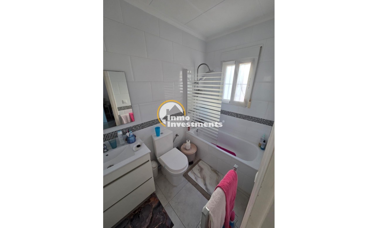 Bestaande bouw - Villa - Torrevieja - La Siesta - El Salado - Torreta