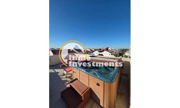 Bestaande bouw - Villa - Torrevieja - La Siesta - El Salado - Torreta