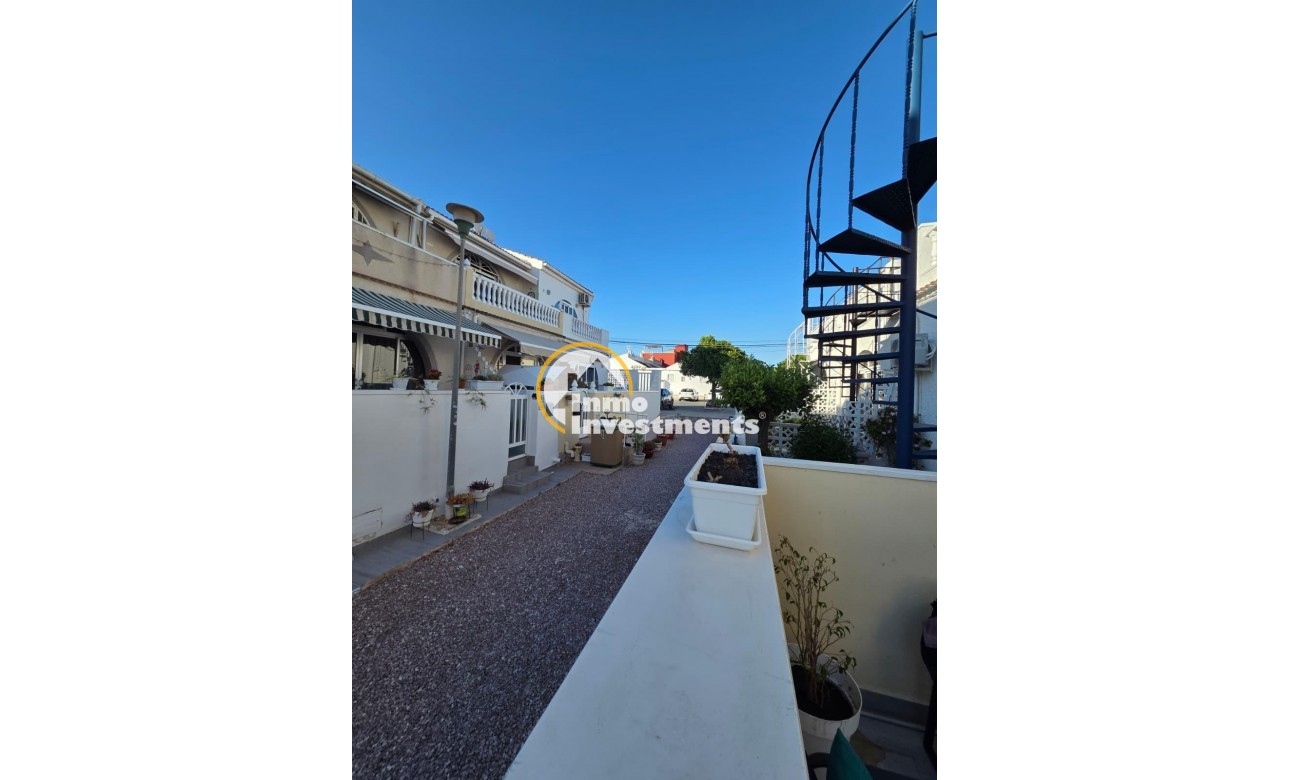 Bestaande bouw - Villa - Torrevieja - La Siesta - El Salado - Torreta