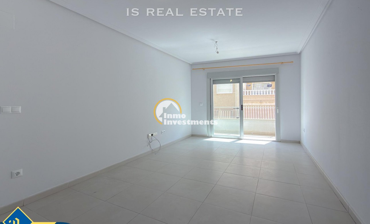 Gebrauchtimmobilien - Apartment - Torrevieja - Las Piscinas Naturales