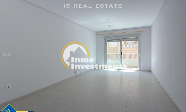 Gebrauchtimmobilien - Apartment - Torrevieja - Las Piscinas Naturales