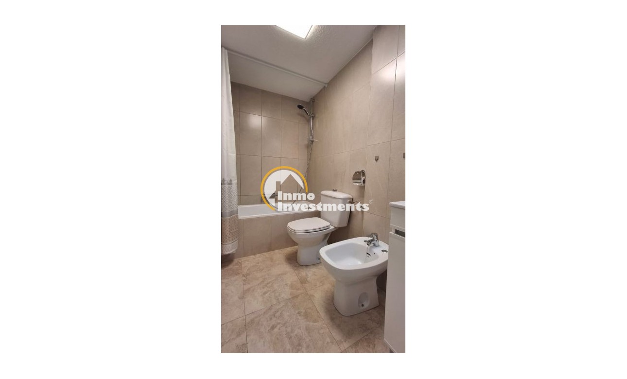 Till salu - Lägenhet - Torrevieja - La Mata pueblo