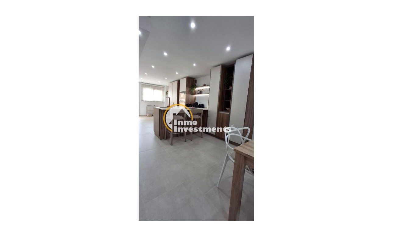 Bestaande bouw - Appartement - Torrevieja - Acequion