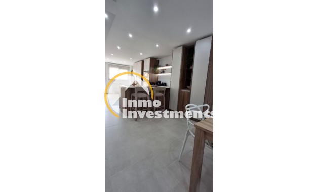 Bestaande bouw - Appartement - Torrevieja - Acequion