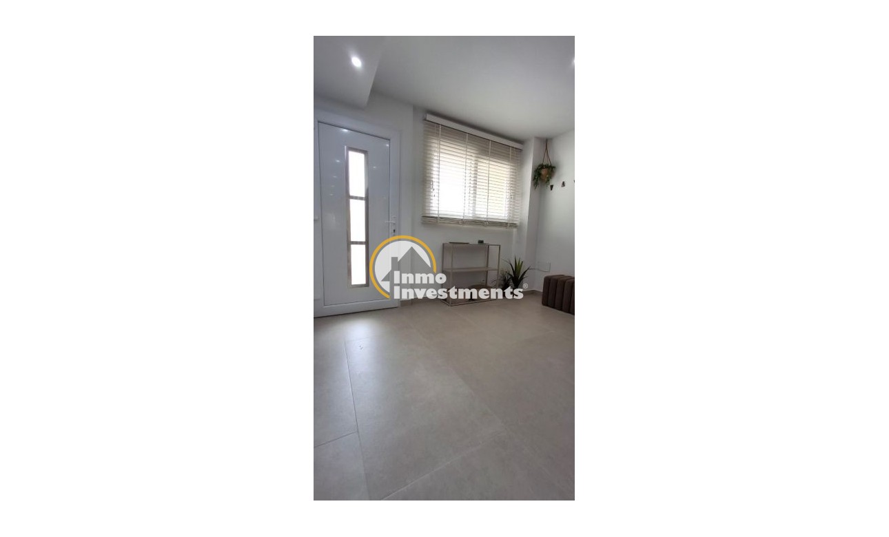 Bestaande bouw - Appartement - Torrevieja - Acequion