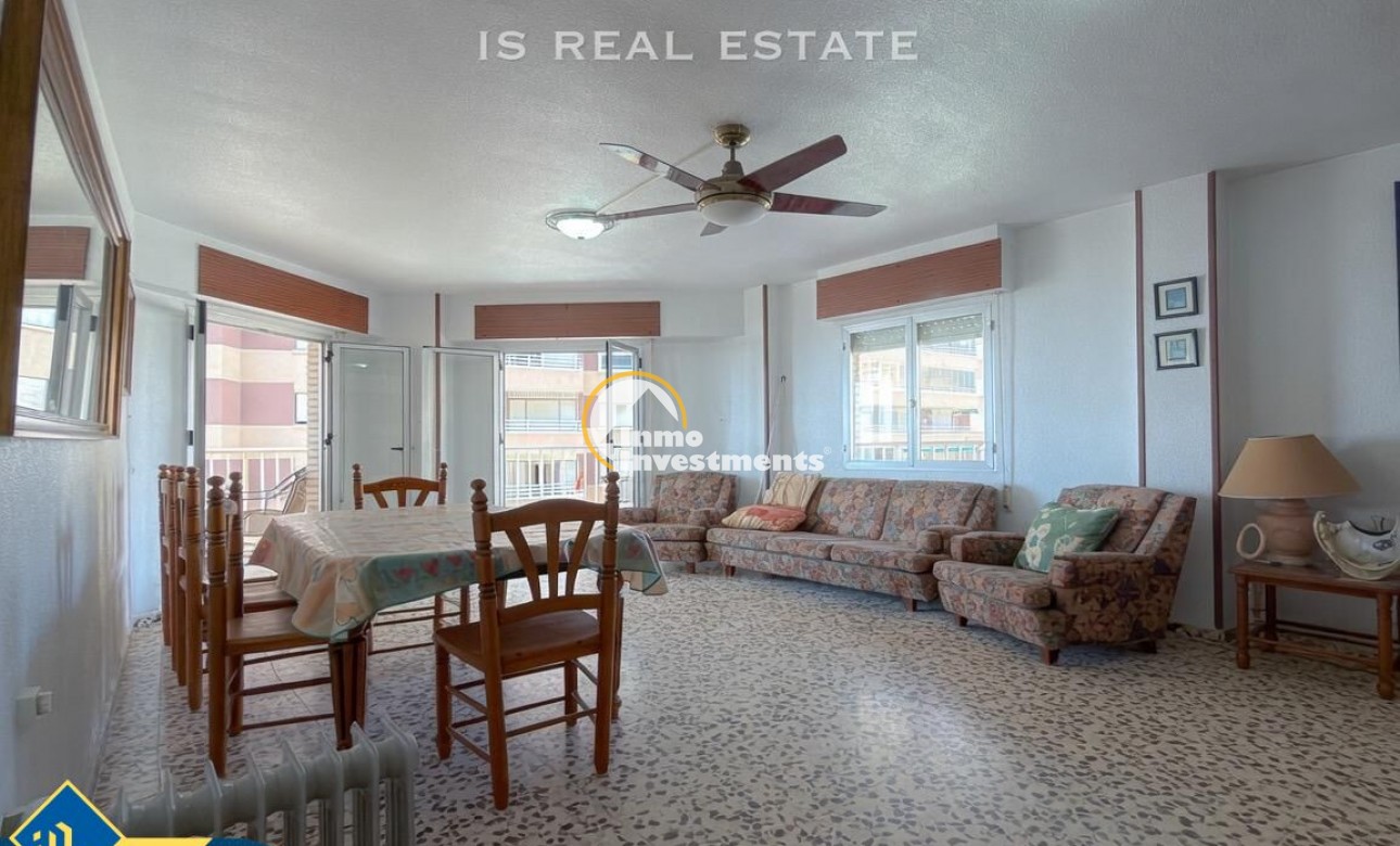 Resale - Apartment - Torrevieja - La Mata