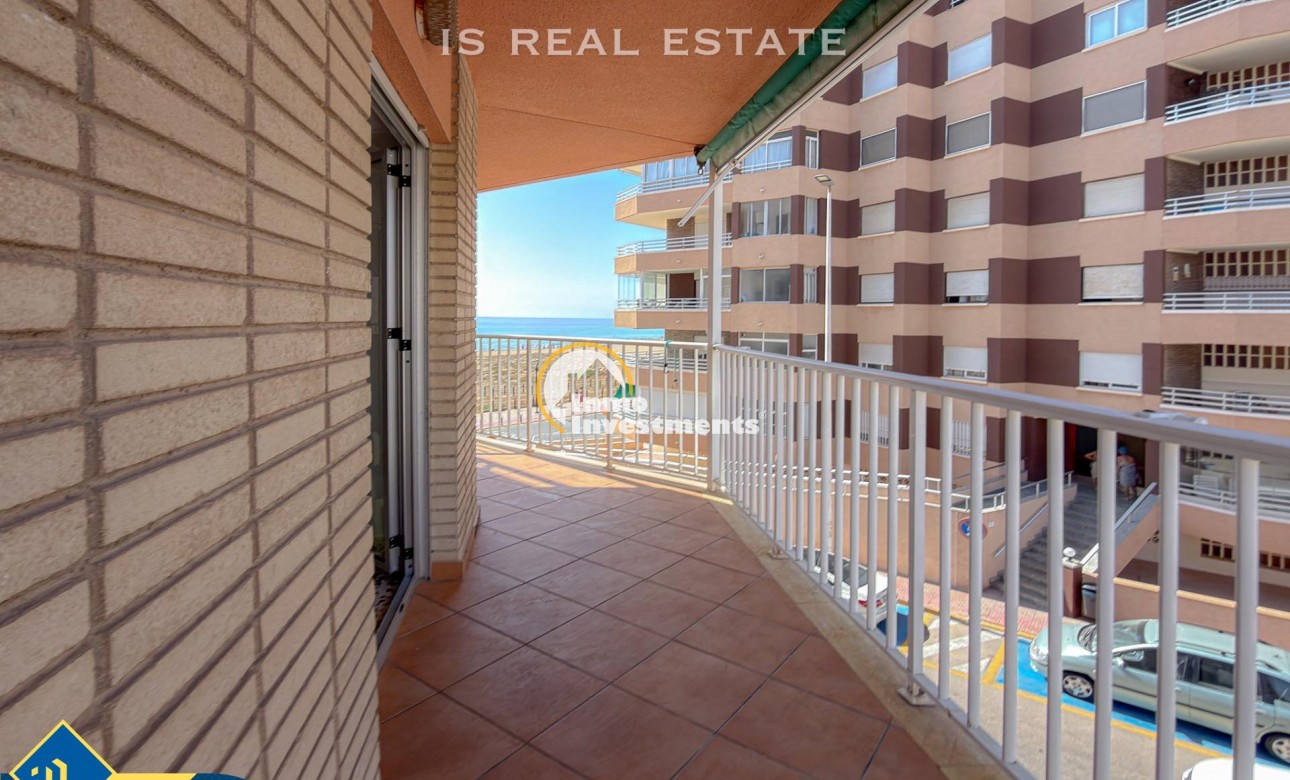 Resale - Apartment - Torrevieja - La Mata