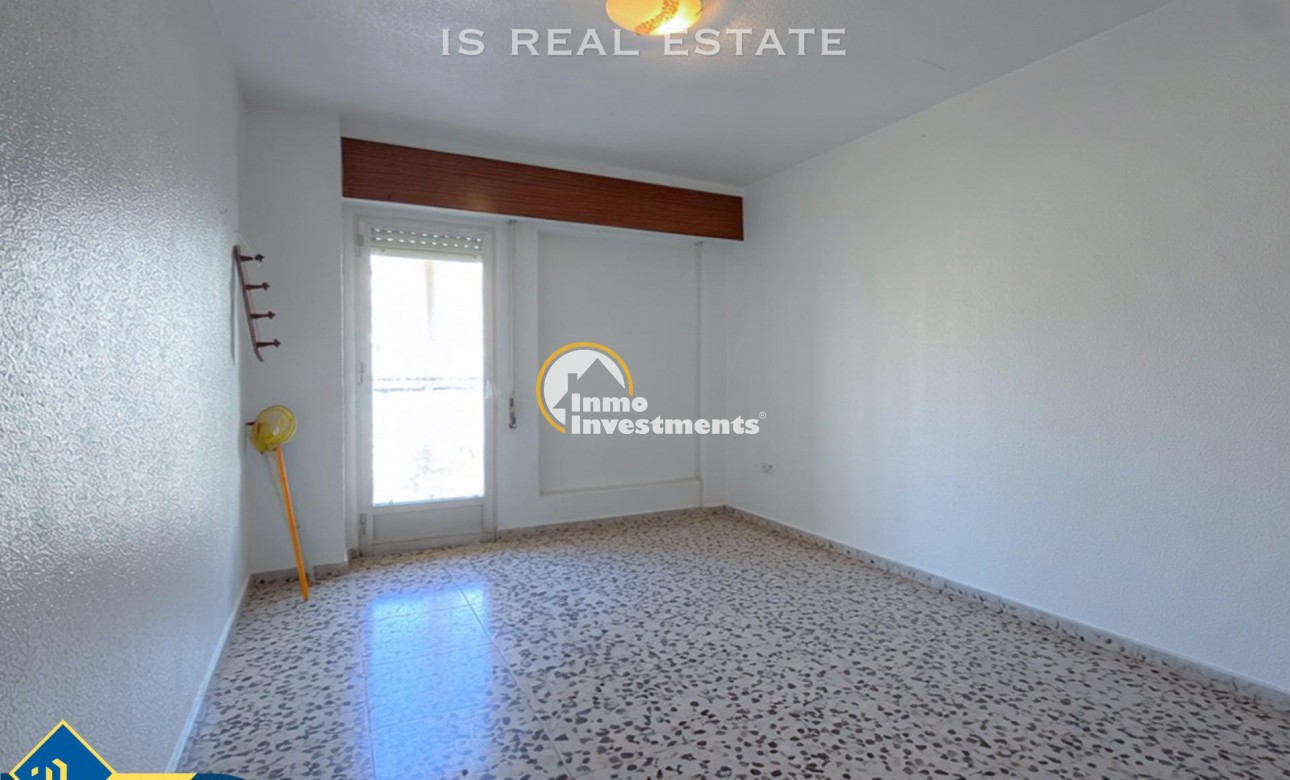 Resale - Apartment - Torrevieja - La Mata
