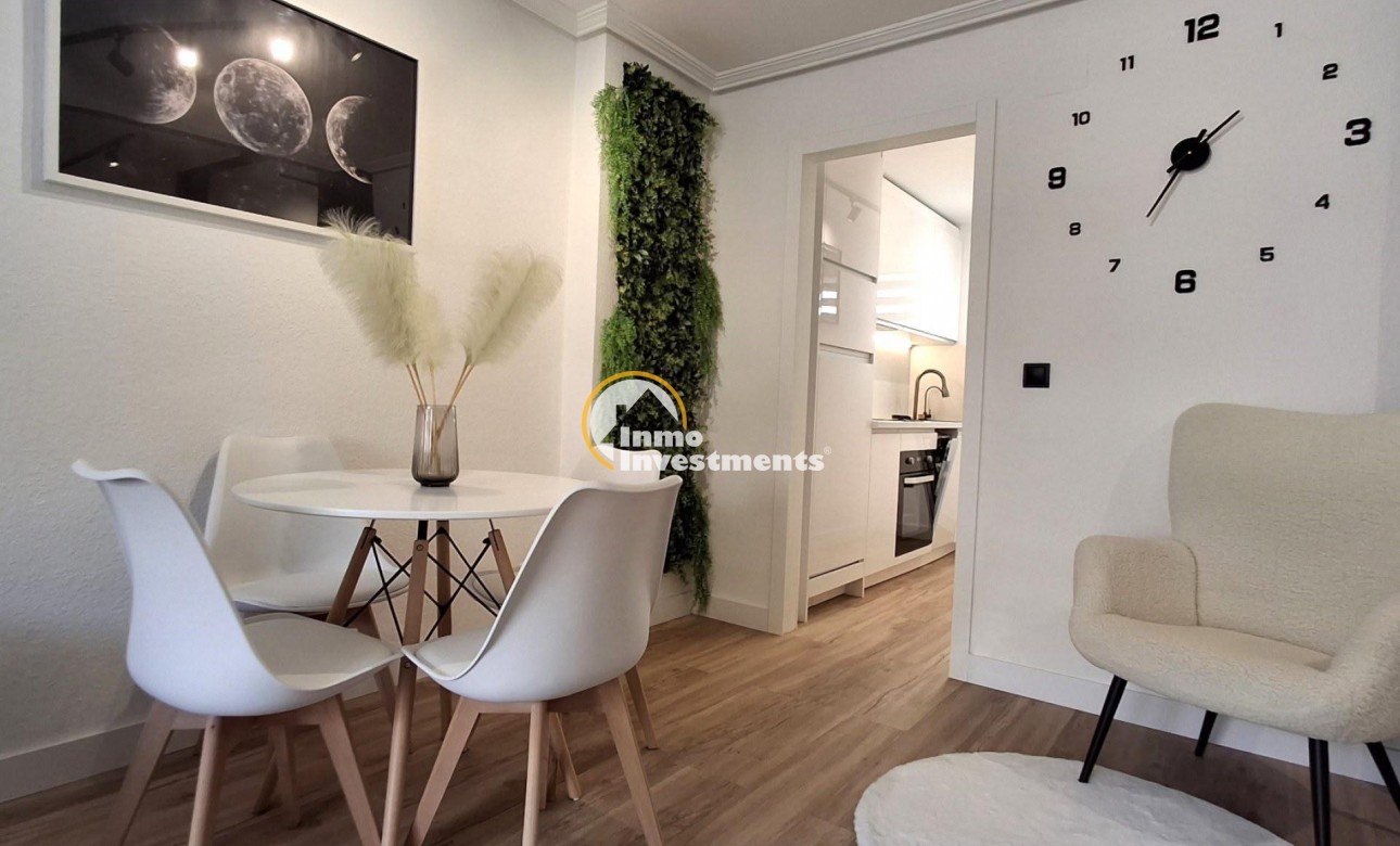 Bestaande bouw - Appartement - Torrevieja - Estacion de autobuses