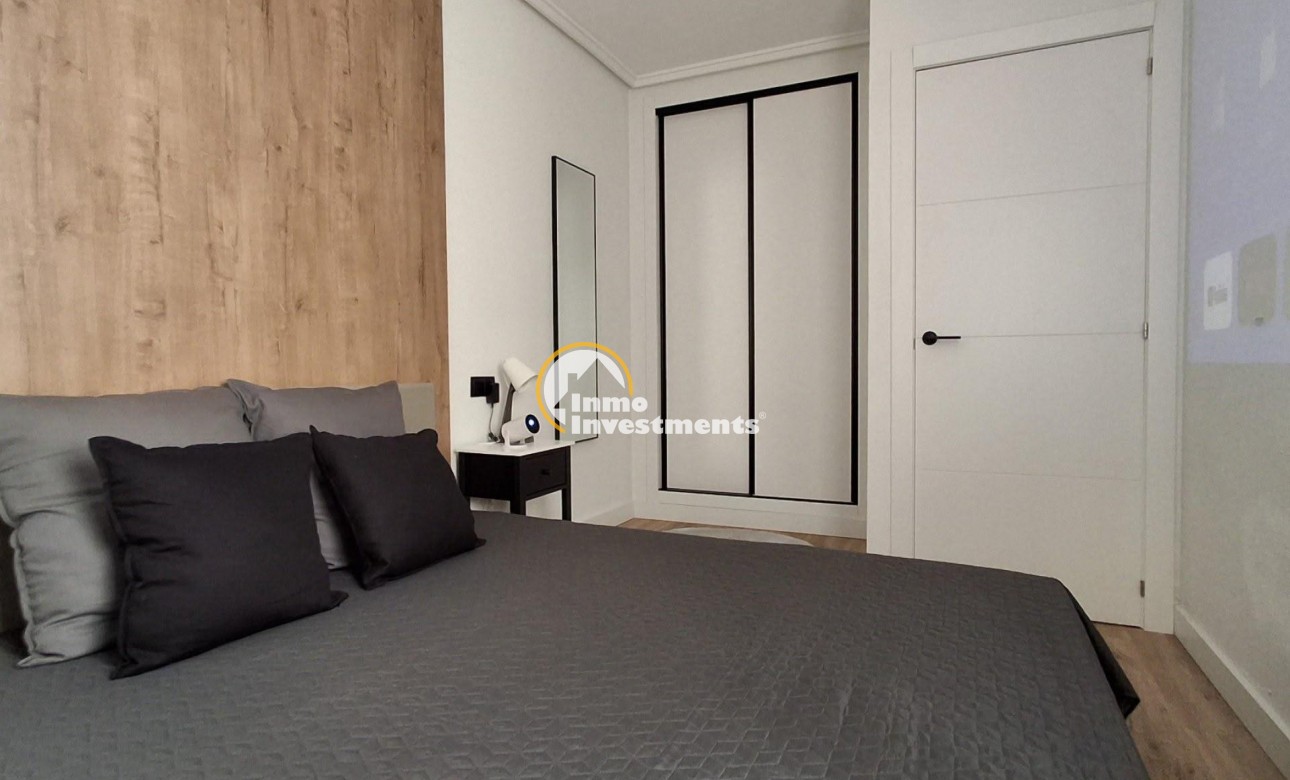 Bestaande bouw - Appartement - Torrevieja - Estacion de autobuses