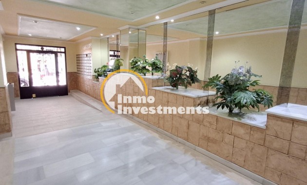 Bestaande bouw - Appartement - Torrevieja - Estacion de autobuses