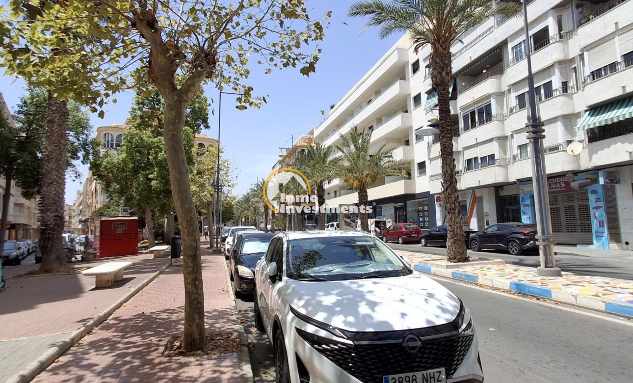 Bestaande bouw - Appartement - Torrevieja - Estacion de autobuses