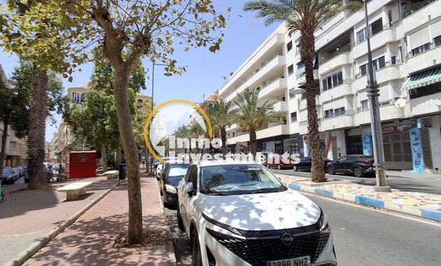 Bestaande bouw - Appartement - Torrevieja - Estacion de autobuses