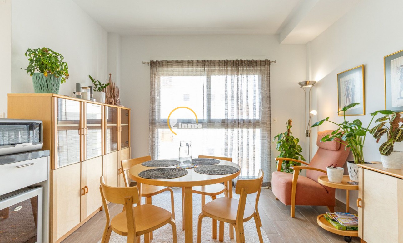 Bestaande bouw - Appartement - Torrevieja - Playa del Cura