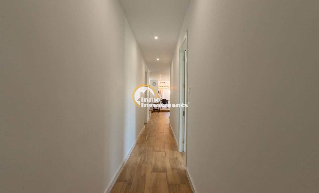 Bestaande bouw - Villa - Torrevieja - La Siesta