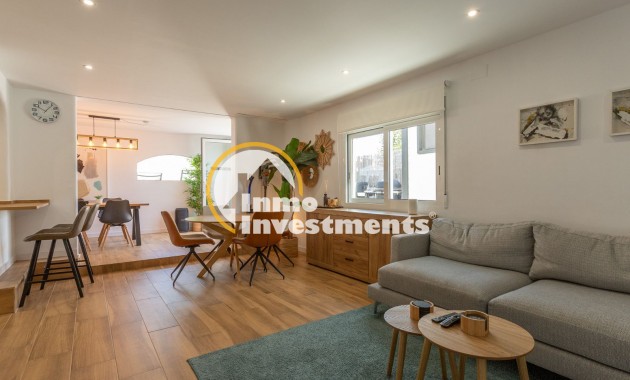 Bestaande bouw - Villa - Torrevieja - La Siesta