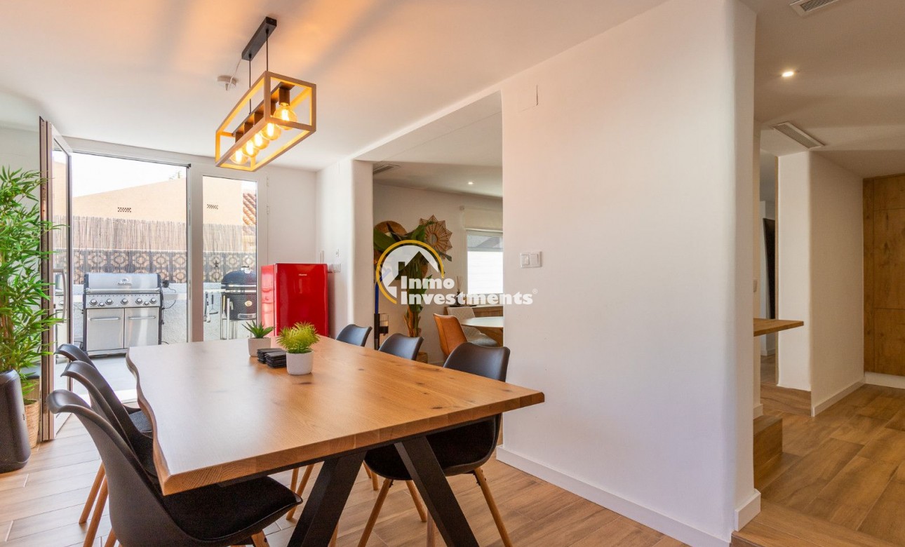 Bestaande bouw - Villa - Torrevieja - La Siesta