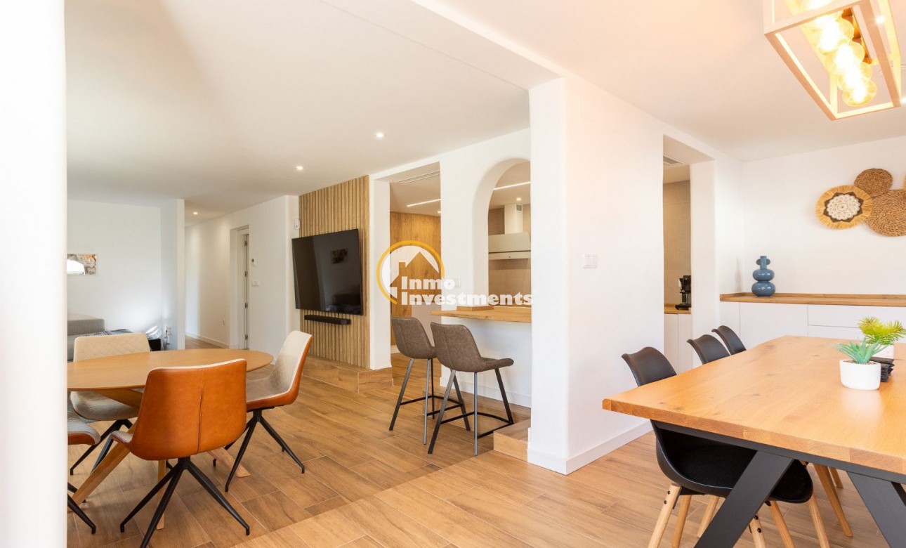 Bestaande bouw - Villa - Torrevieja - La Siesta