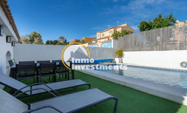 Bestaande bouw - Villa - Torrevieja - La Siesta