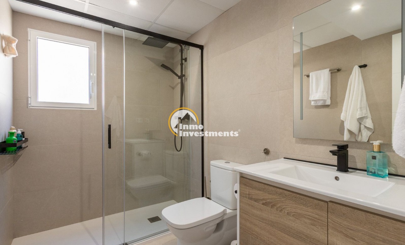 Bestaande bouw - Villa - Torrevieja - La Siesta