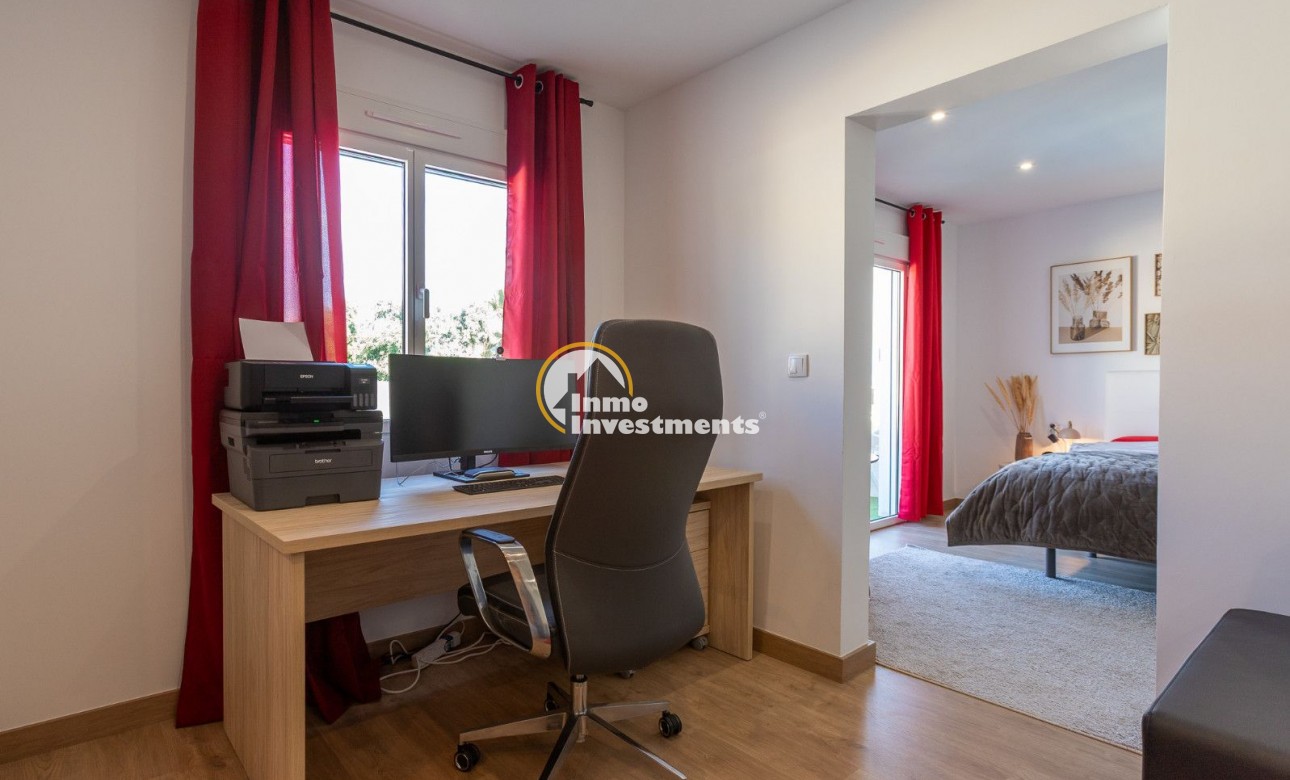 Bestaande bouw - Villa - Torrevieja - La Siesta