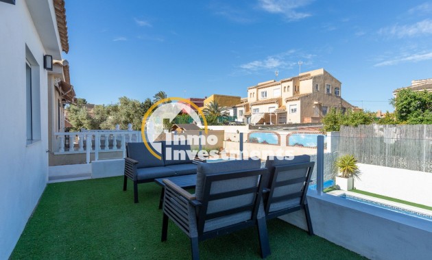 Bestaande bouw - Villa - Torrevieja - La Siesta
