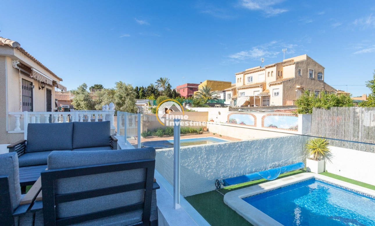 Bestaande bouw - Villa - Torrevieja - La Siesta