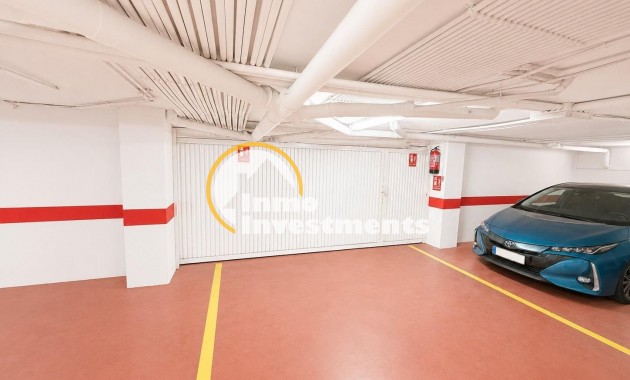 Lange termijn verhuur - Garage - Torrevieja - Estacion de autobuses