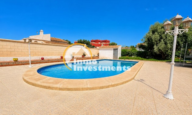 Till salu - Villa - Torrevieja - La Siesta - El Salado - Torreta