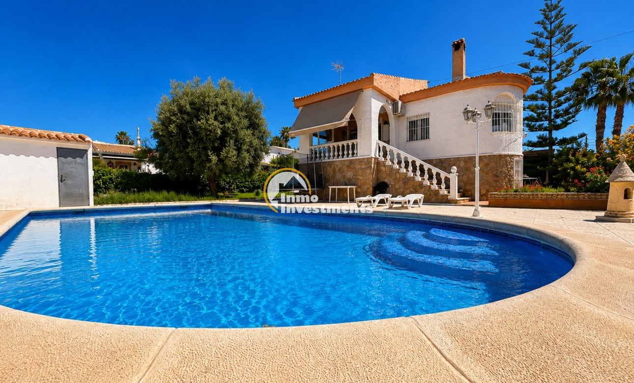 Till salu - Villa - Torrevieja - La Siesta - El Salado - Torreta