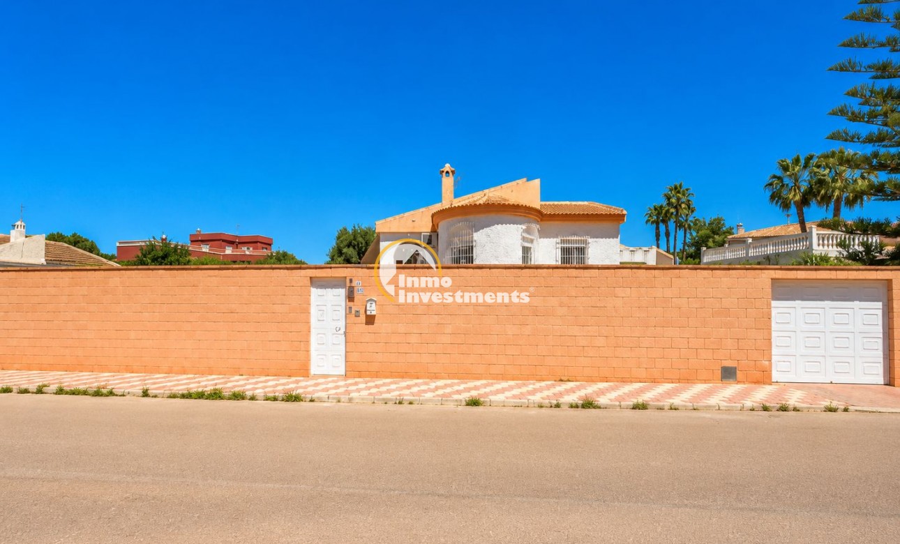 Till salu - Villa - Torrevieja - La Siesta - El Salado - Torreta