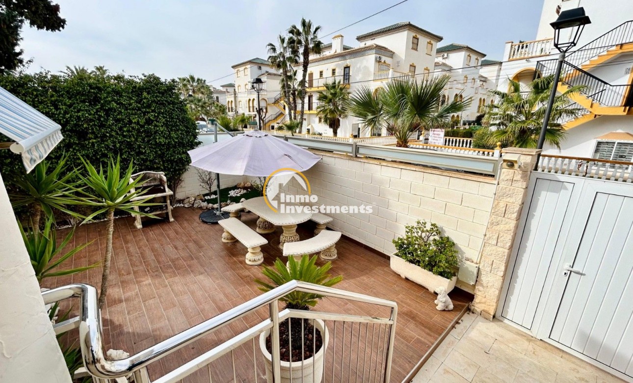Bestaande bouw - Villa - Torrevieja - Torre la mata