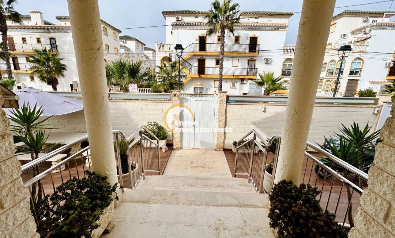 Bestaande bouw - Villa - Torrevieja - Torre la mata