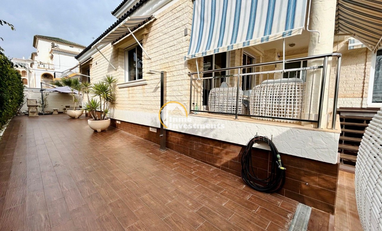 Bestaande bouw - Villa - Torrevieja - Torre la mata