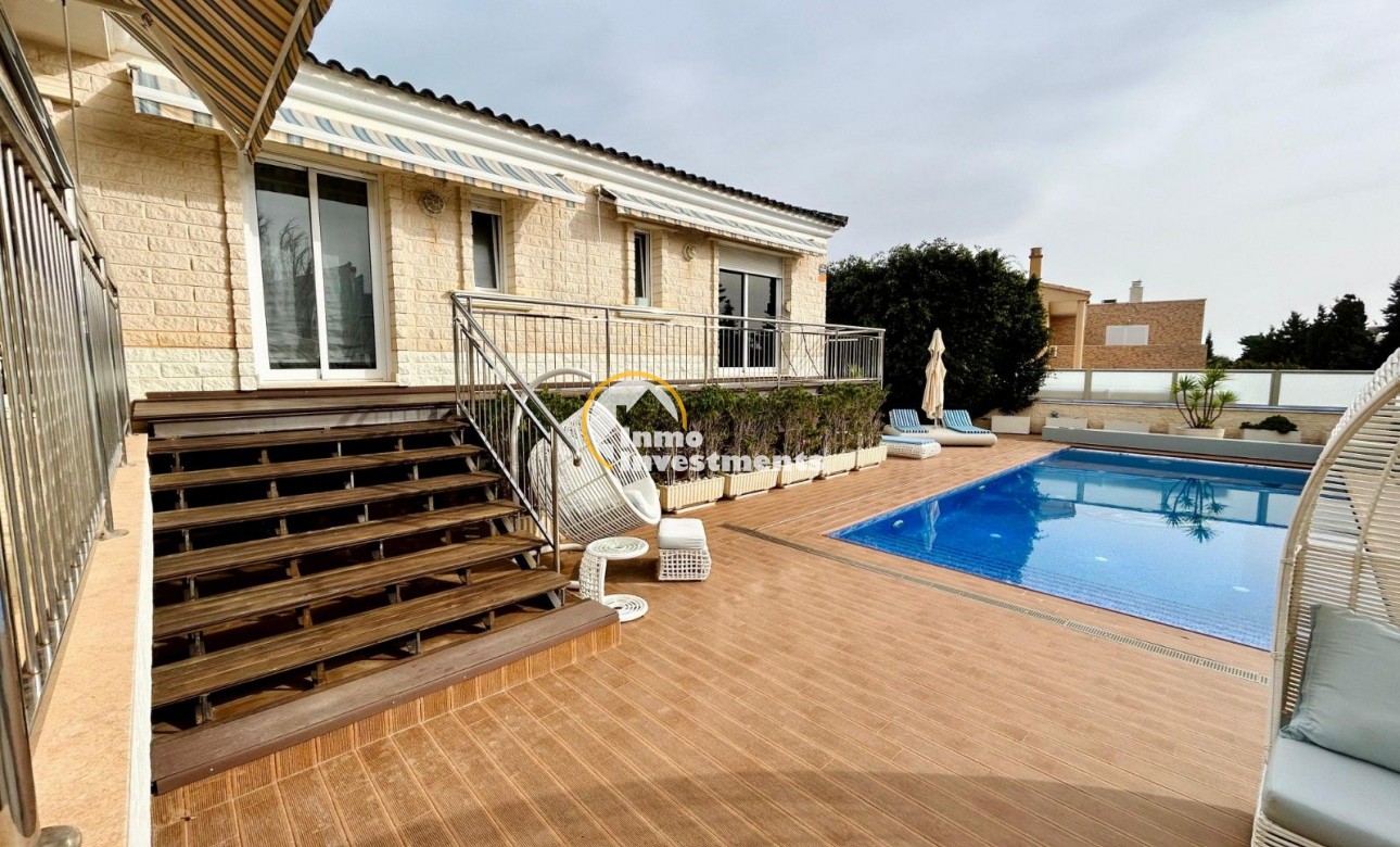 Bestaande bouw - Villa - Torrevieja - Torre la mata