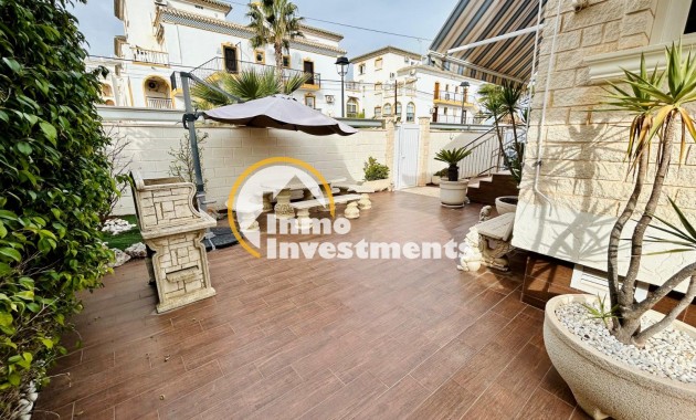 Bestaande bouw - Villa - Torrevieja - Torre la mata