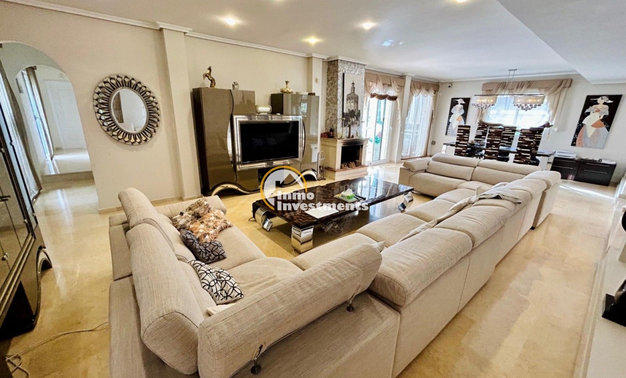 Bestaande bouw - Villa - Torrevieja - Torre la mata