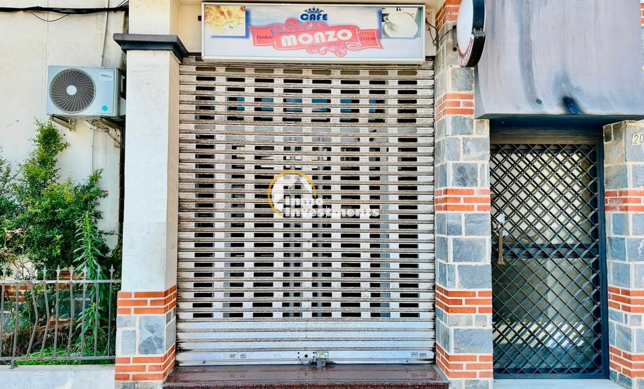 Resale - Commercial - Torrevieja - Estacion de autobuses