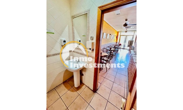Resale - Commercial - Torrevieja - Estacion de autobuses