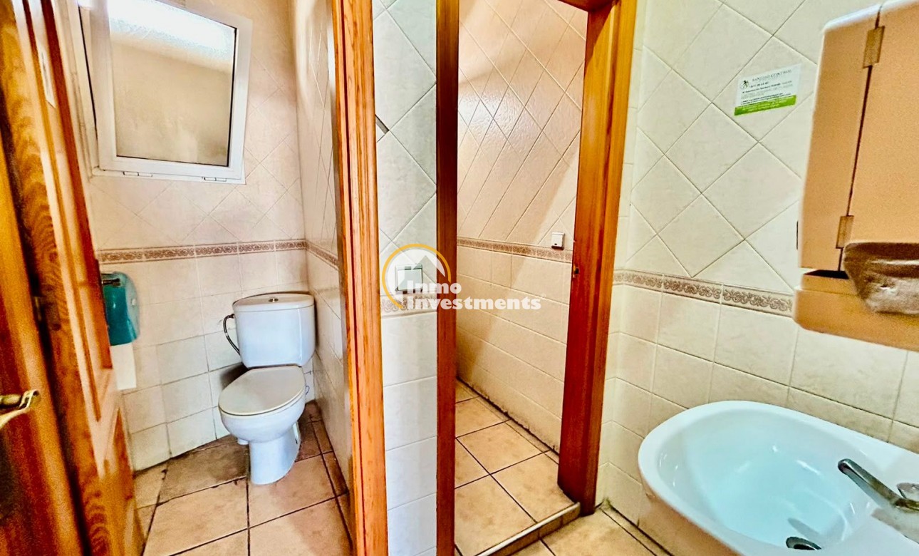 Resale - Commercial - Torrevieja - Estacion de autobuses